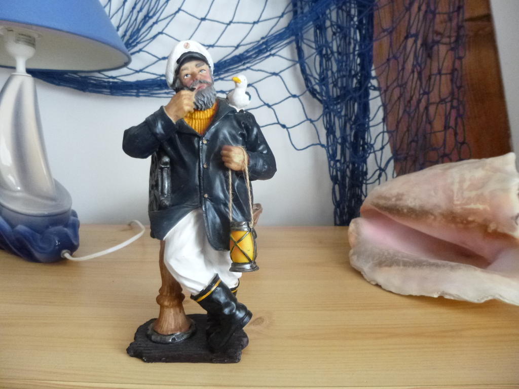 مبيت وإفطار La Hoguette La Roulotte De Pommette Et Billy الغرفة الصورة